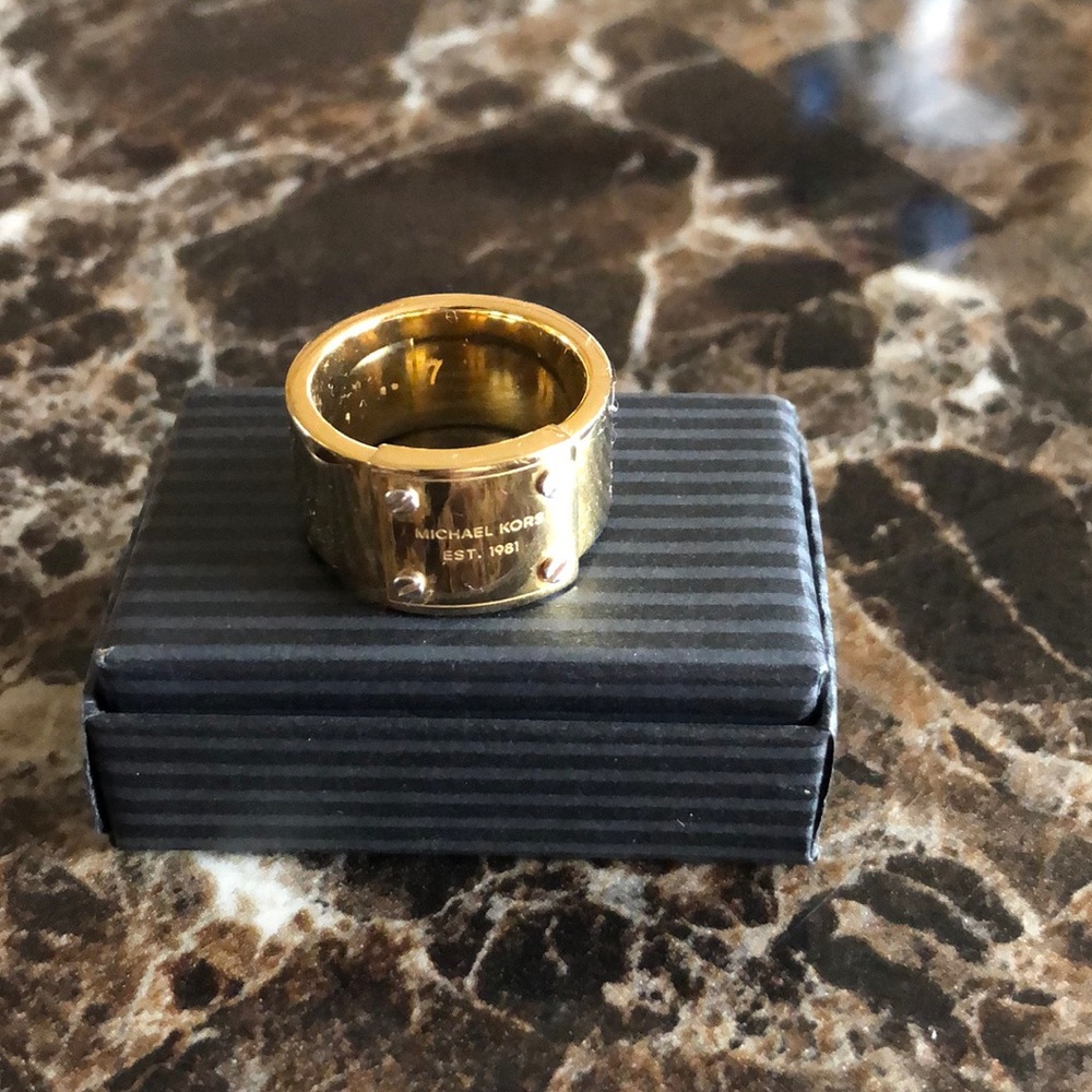 Michael Kors Ring